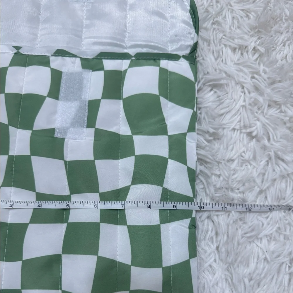13” Green and White Checkered Pouch Checkered Laptop Sleeve IPad Sleeve - Picture 4 of 5